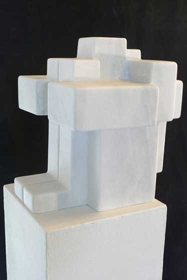2013 crouching person (marble)
